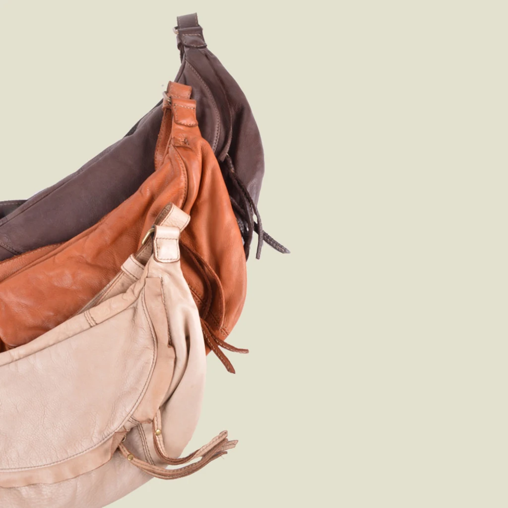crossbody XL model echt leer Camel - Caorle
